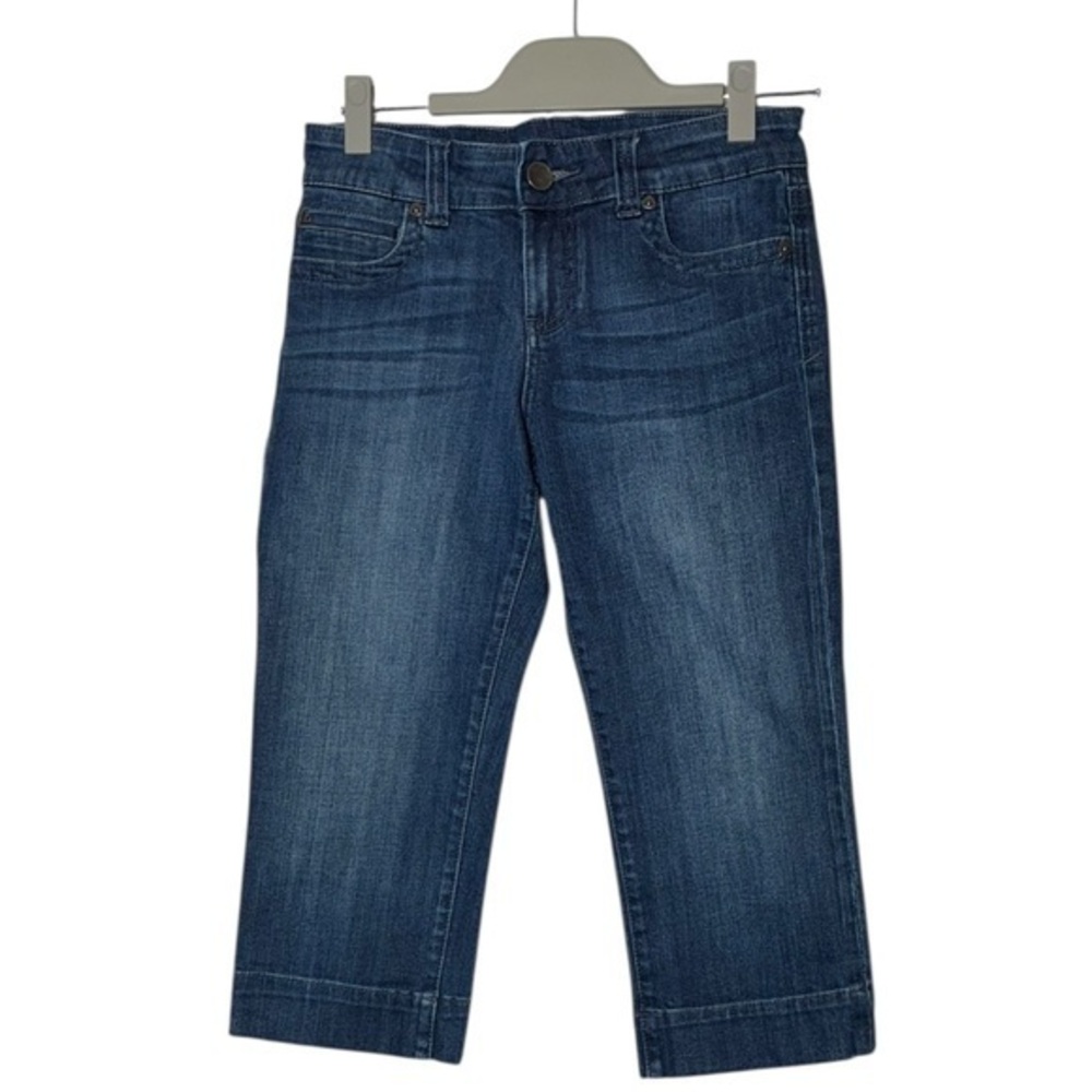 kut from the kloth Blue Denim Cropped Capri Stretch style KF035MA1 cut 94220